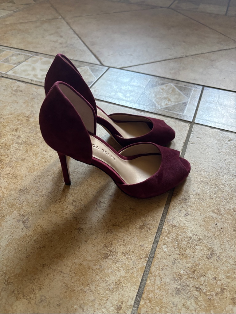 Veronica Beard Suede Peep Toe Gadot Pumps Maroon Sz 6